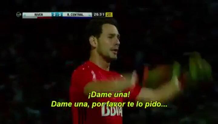 Copa Argentina: El pedido de Batalla mirando al cielo entre lágrimas