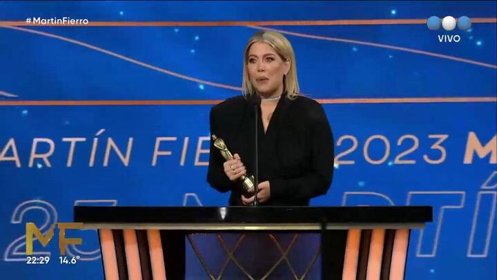 El discurso de Wanda Nara tras quedarse con un Martín Fierro
