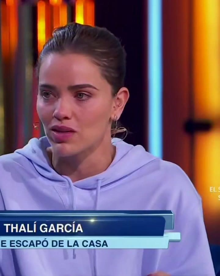 Thali Explica Su Renuncia