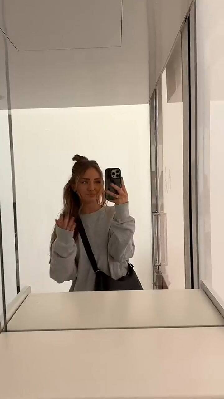 Así son los baños públicos transparentes de Japón