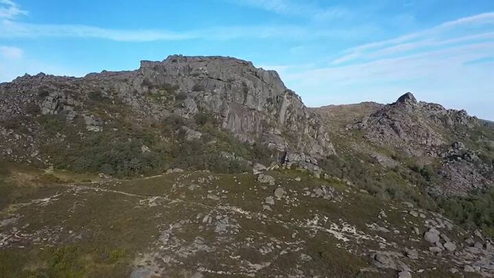Descubren un campamento romano perdido en el valle del Miño