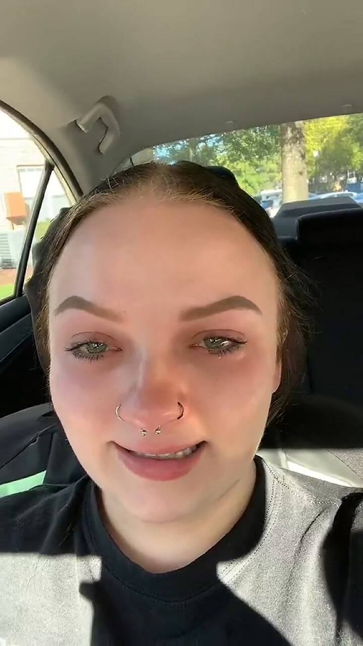 Una joven contó cómo fue que la despidieron sin explicación