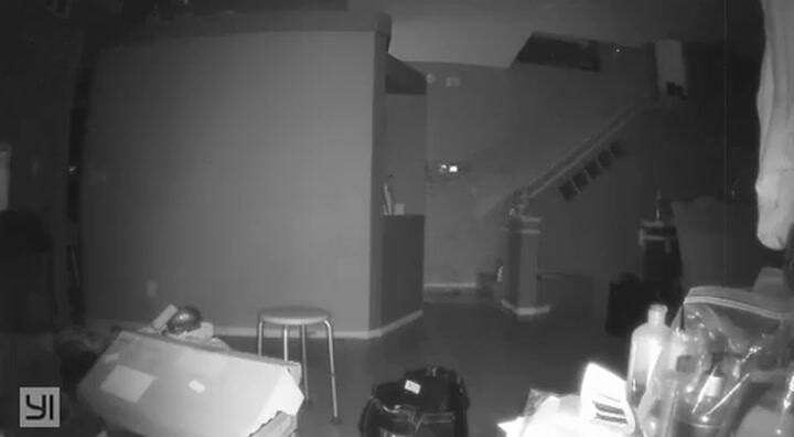 Un hombre captó un fantasma en su casa