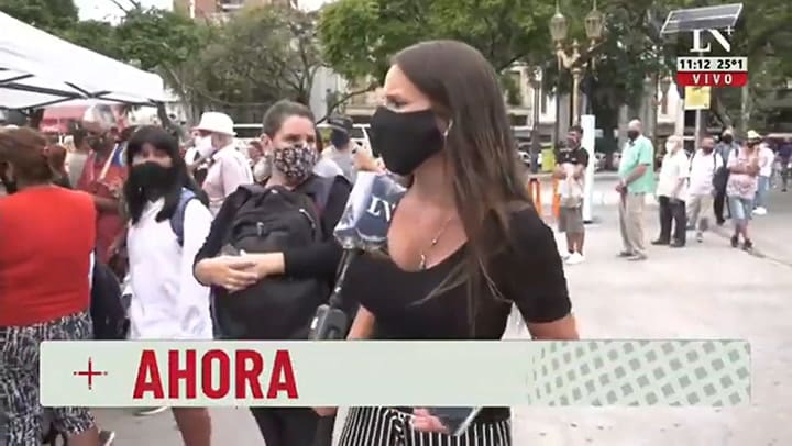 Panazo', reclamo de panaderos por el aumento de la harina. Regalan pan en Once