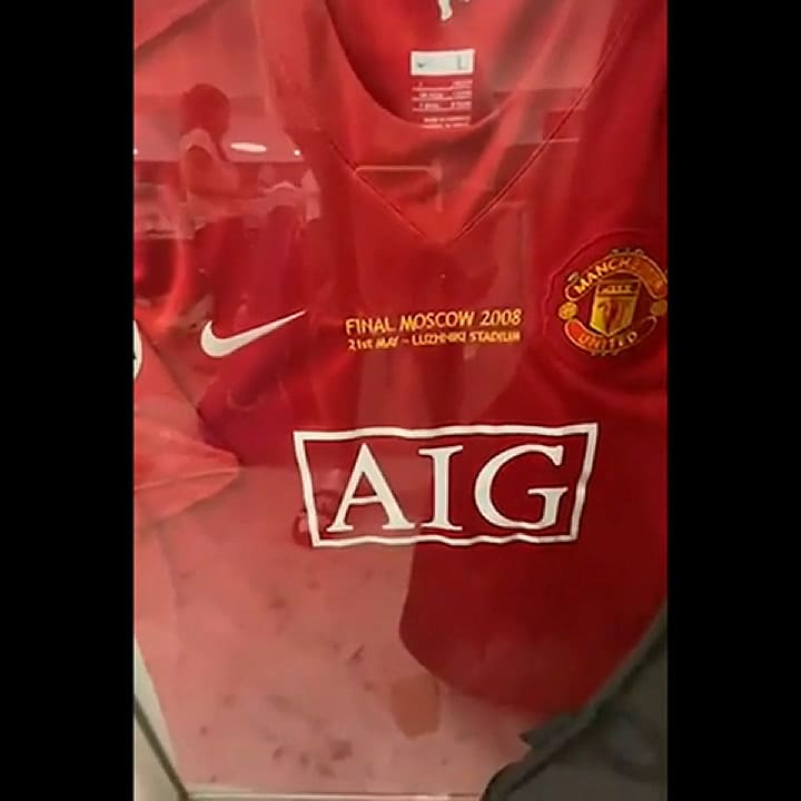 Las reliquias de Carlos Tevez en su nuevo museo