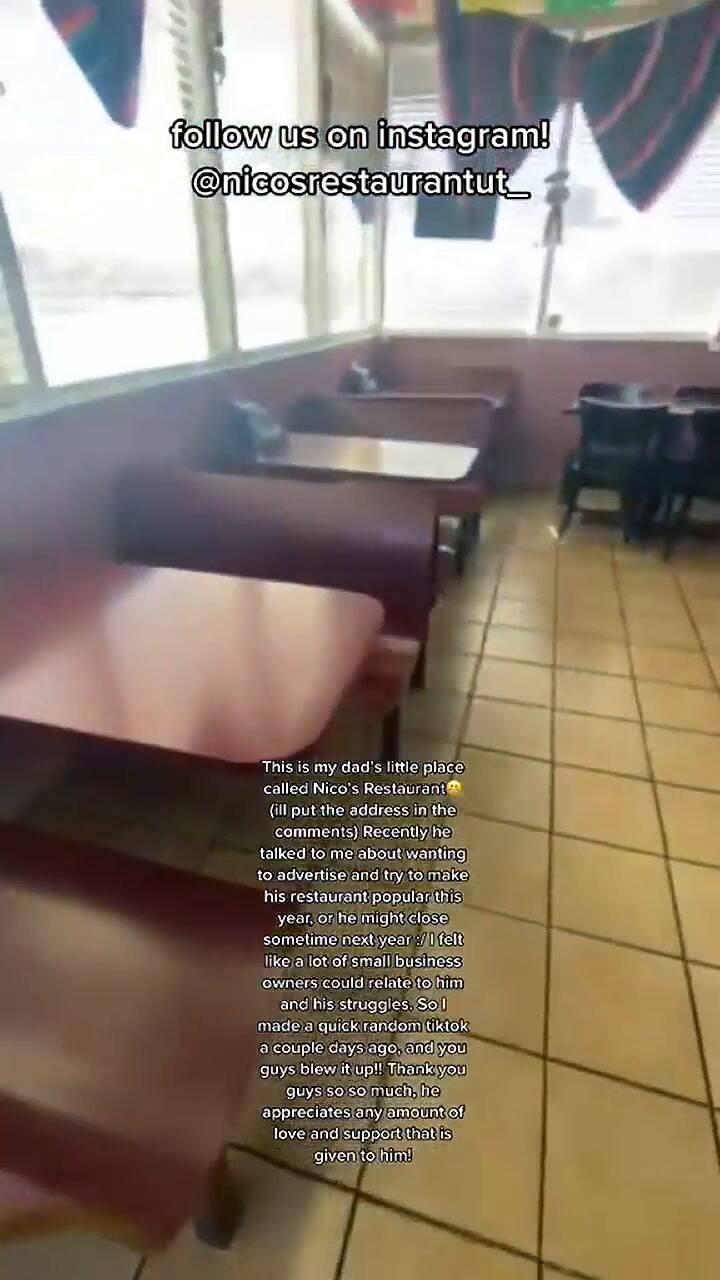 Carlos dio un recorrido por el restaurante