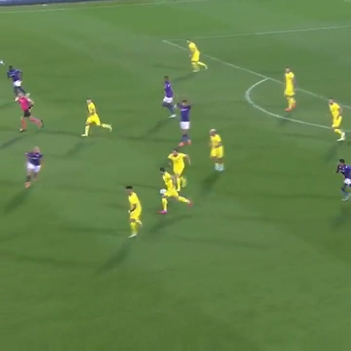 El momento en el que Nico González pide el cambio vs. Inter.