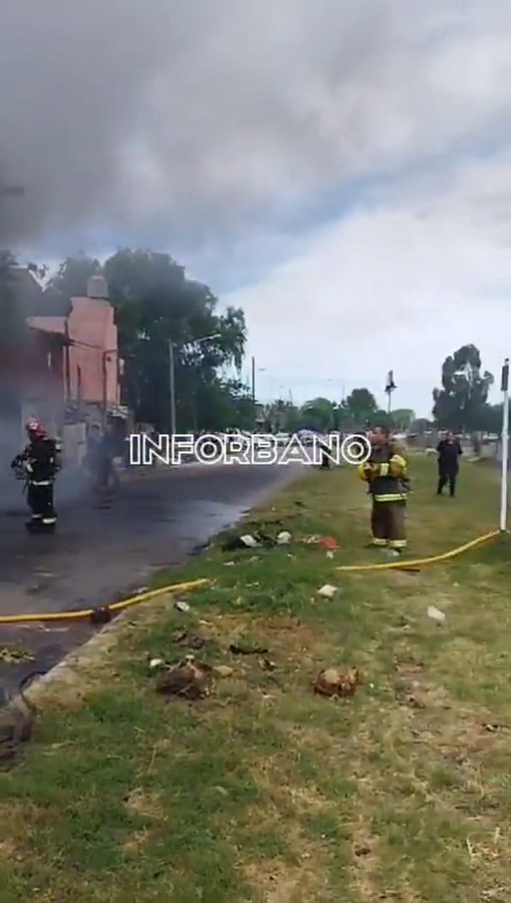 El avión que despistó y chocó en el Aeropuerto de San Fernando