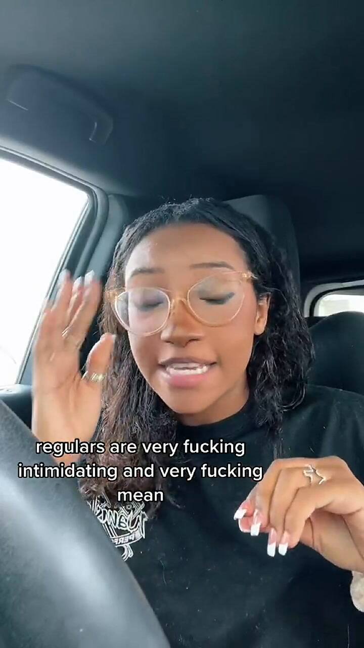 Una tiktoker reveló su más desagradable experiencia en el servicio al cliente