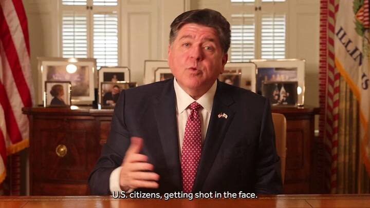 La crítica de JB Pritzker para Kristi Noem ante su destitución del DHS