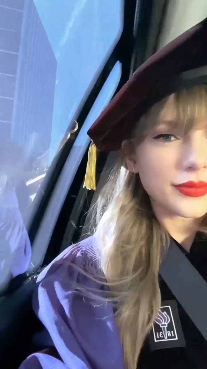 Taylor Swift fue reconocida con un título honorífico en la Universidad de Nueva York