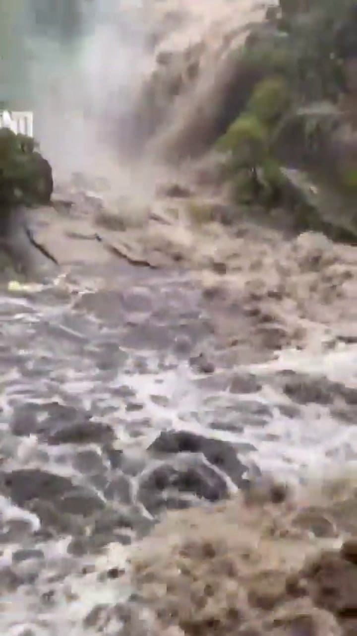 X2Twitter.com G 7LmgrMPzo0GF6S 854p