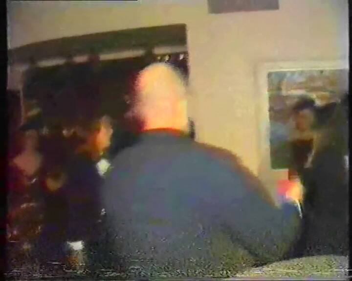 El curioso video de Sumo tocando en una coqueta fiesta de alta sociedad - Fuente: YouTube