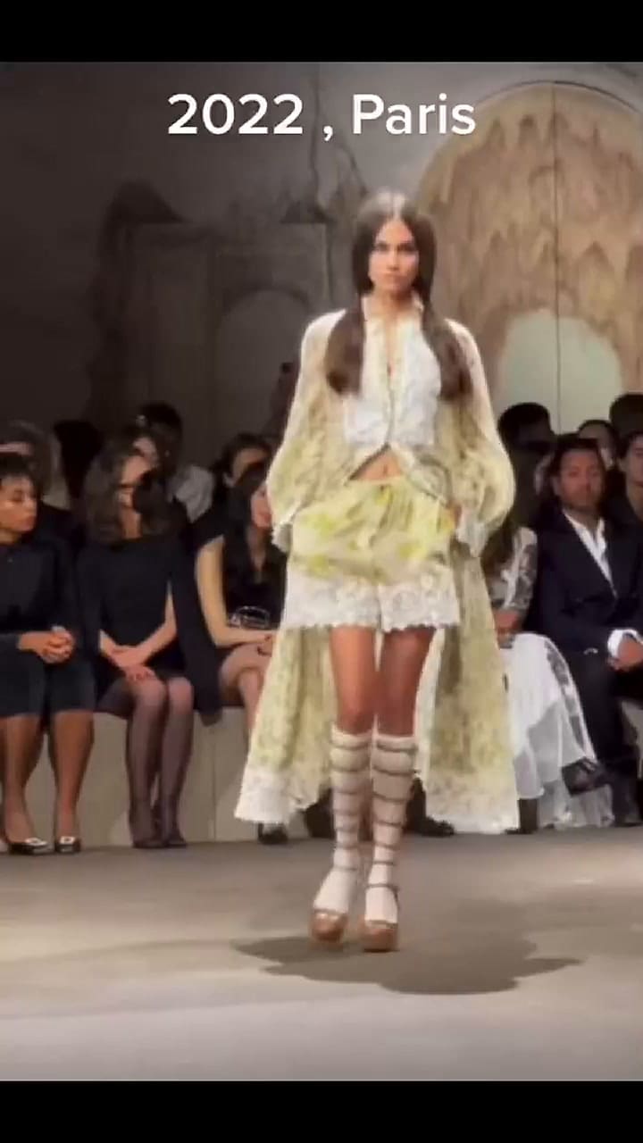 Una joven modelo de Cuba se hizo viral después de modelar para Dior en París