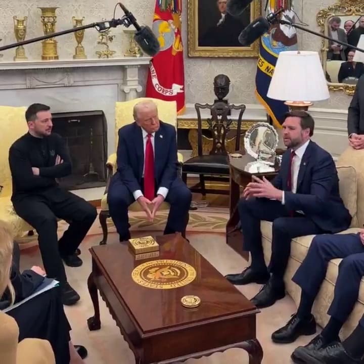 Trump y Zelensky en el Salón Oval