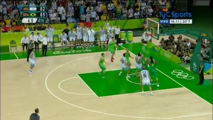 El triple de Nocioni