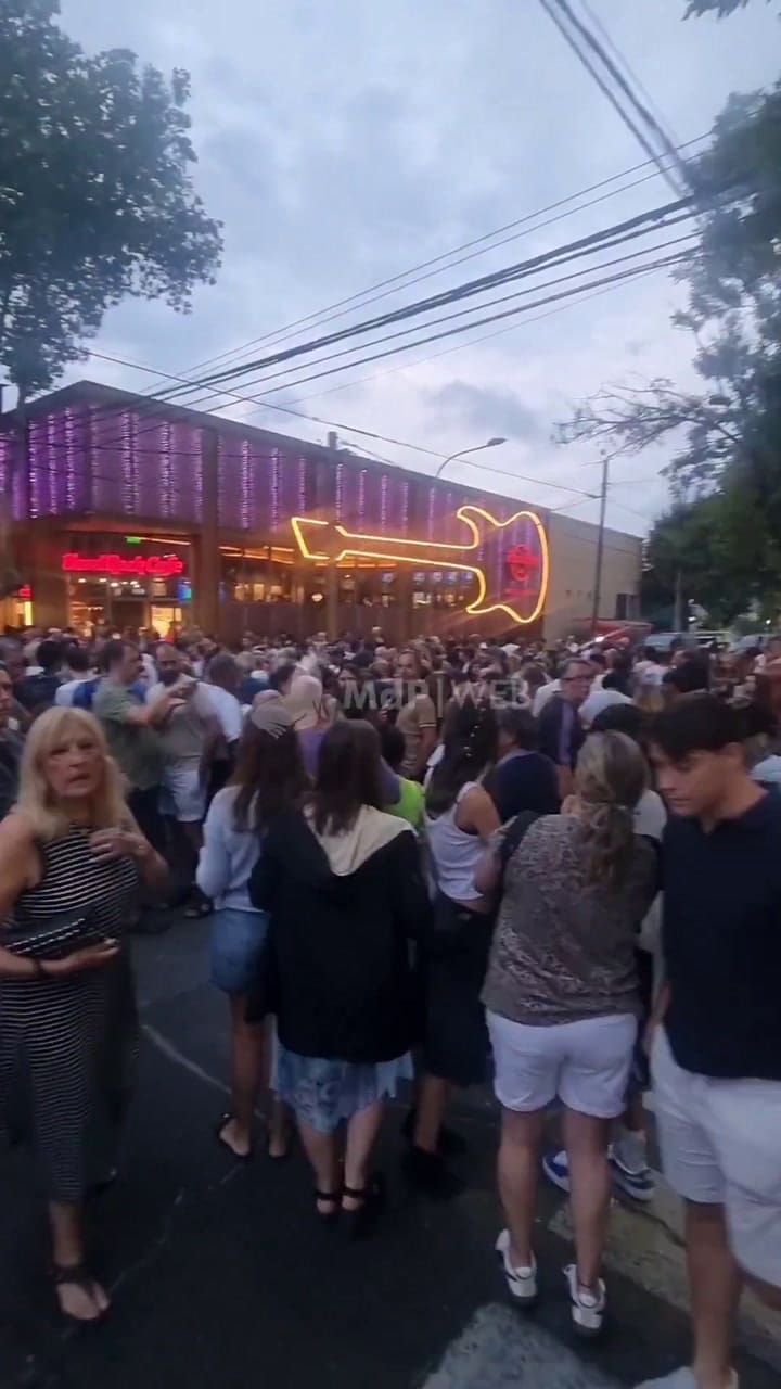 Protesta de jubilados contra Milei en Mar del Plata