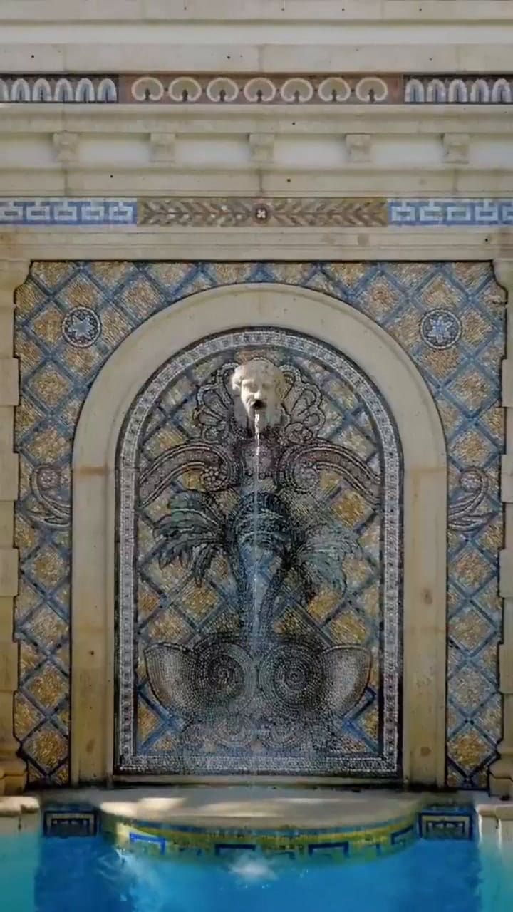 The Villa Casa Casuarina, el ahora hotel boutique que fue la mansión de Gianni Versce en Miami