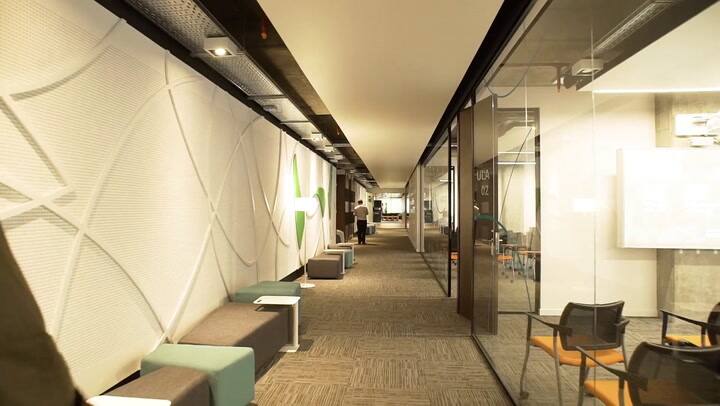 Universidad Siglo 21