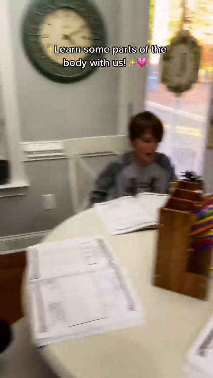 Así fueron las clases que una au pair les dio a sus host kids, parte 2