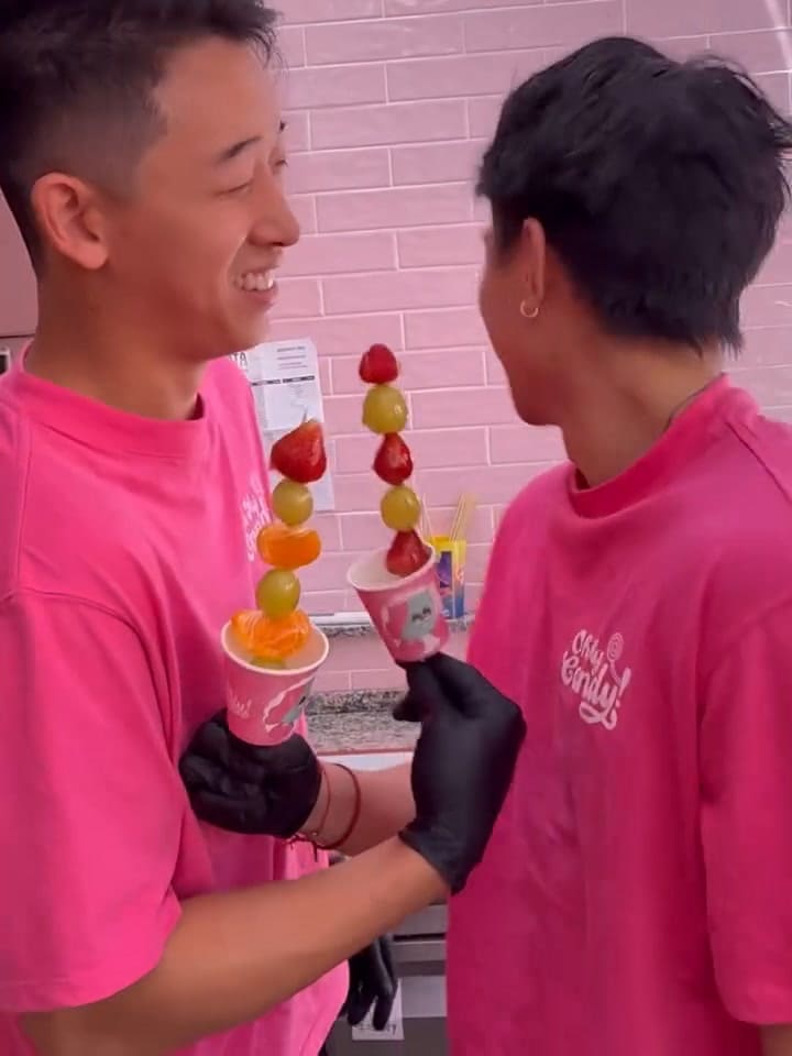 Martín Ku y Facundo Chen, los dos socios que abrieron Oh My Candy