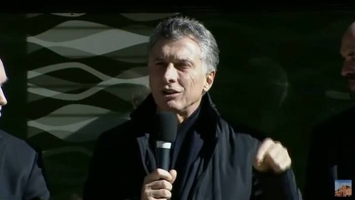 Mauricio Macri inauguró el octavo metrobús