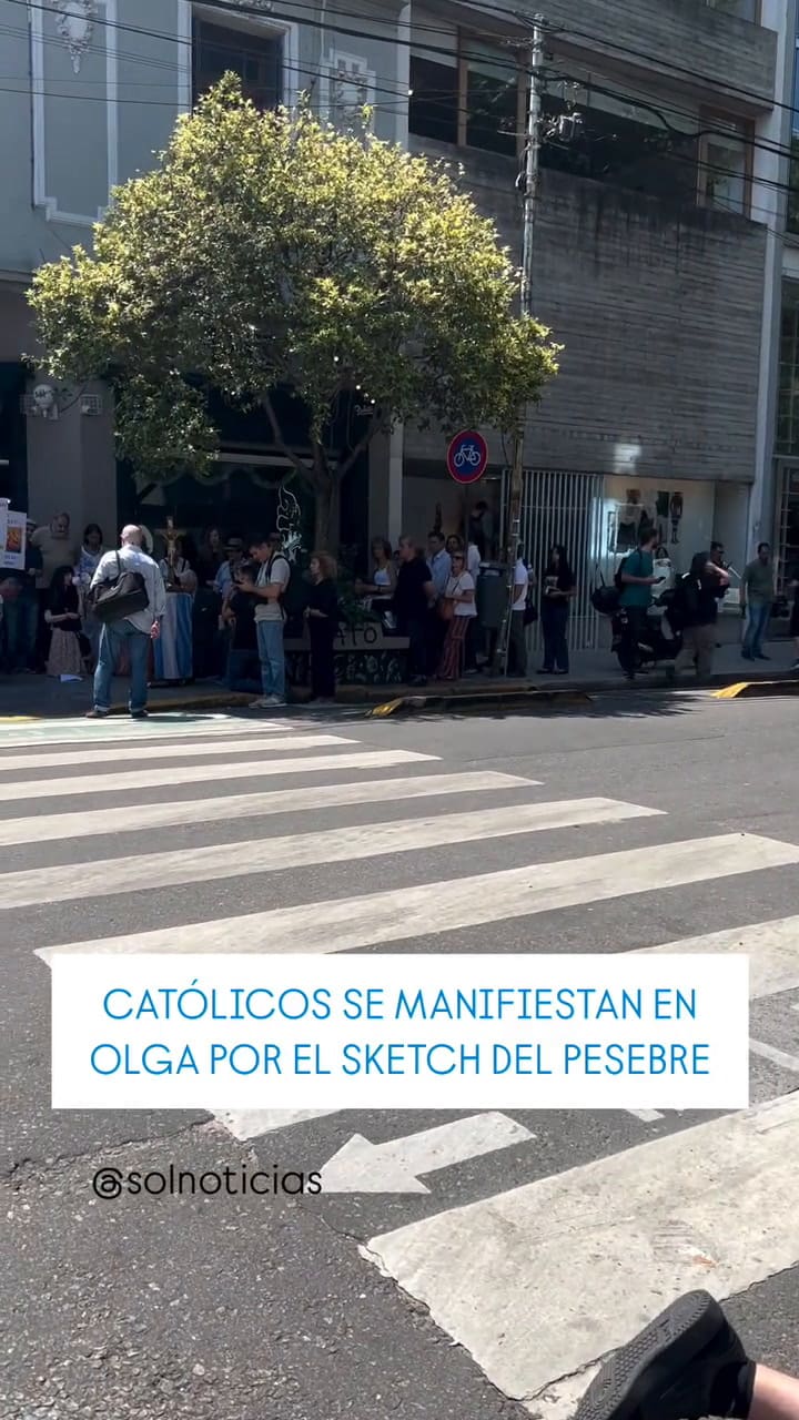 En Olga, protestan los fieles