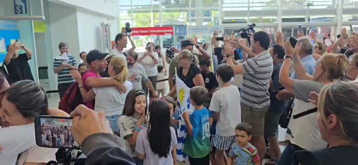 Adriano Motta cruce del Río de la Plata 3