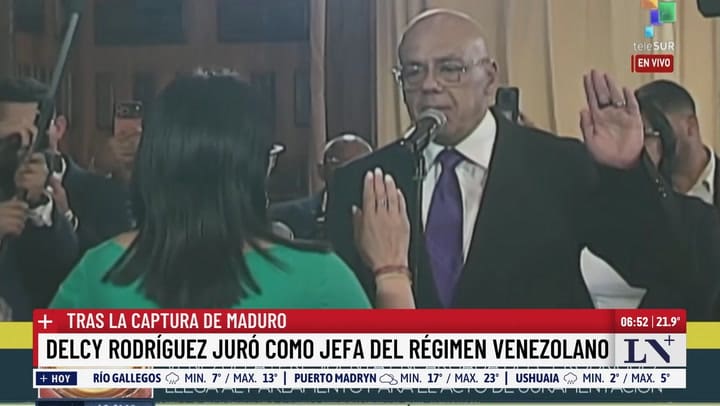 Delcy Rodriguez juro en Venezuela