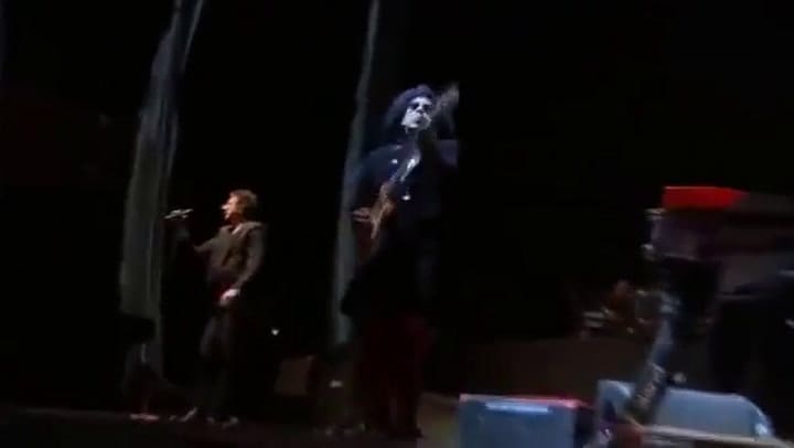 Charly García 'Cerca de la revolución' - Fuente: YouTube