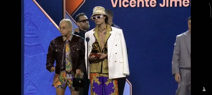 CA7RIEL and Paco Amoroso thanked their mothers after winning Best Alternative Song