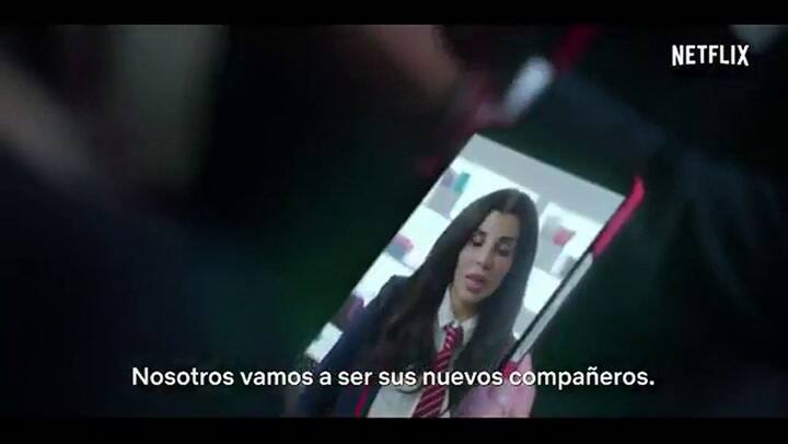 Charlotte y Alex Caniggia en la promo de Élite - Fuente: Twitter CheNetflix