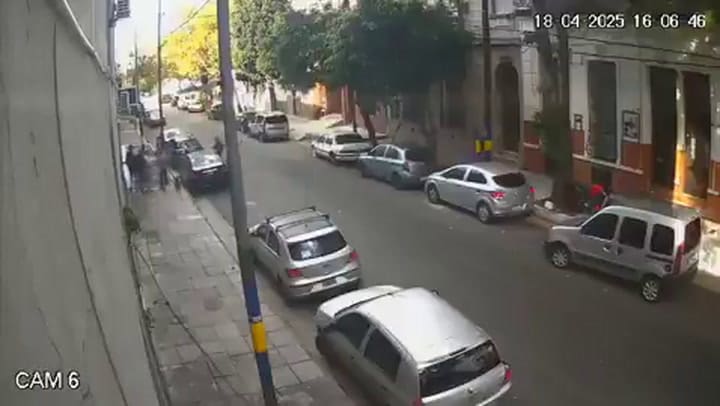E20e526c-44cd-492c-9741-1d1014bf6444