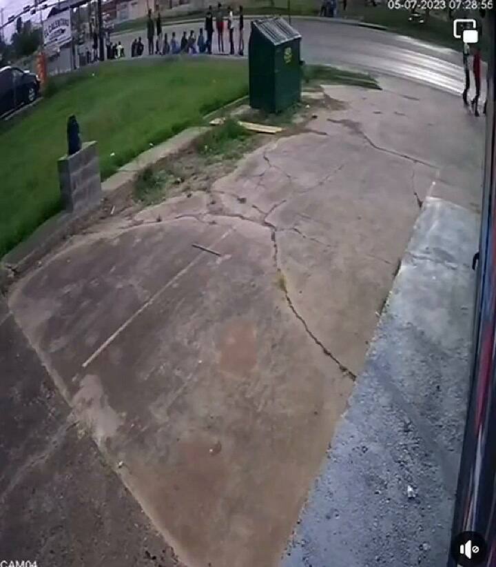 El video en el que un hombre atropelló a un grupo de inmigrantes en Texas