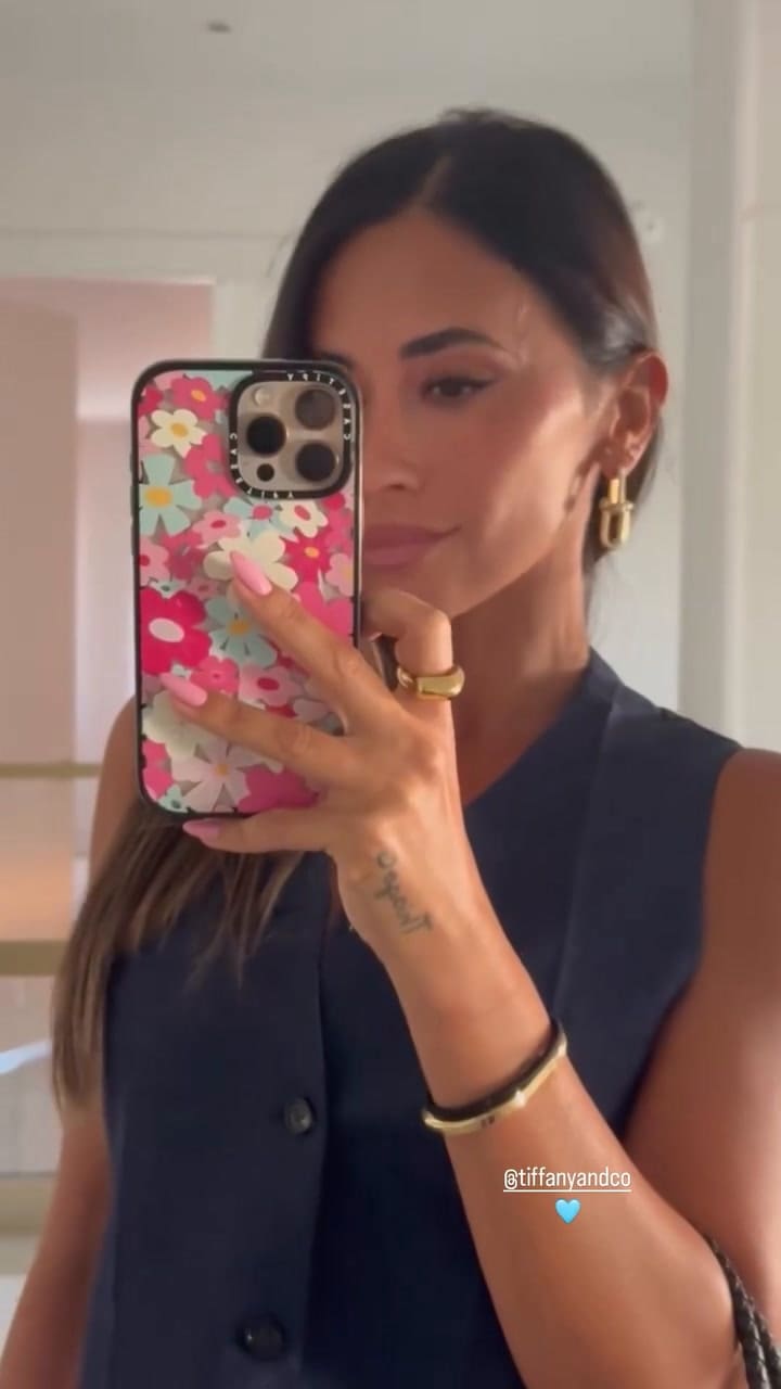 Antonela Roccuzzo mostró en detalle su maquillaje