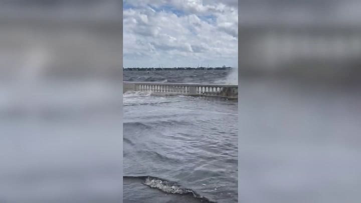 Florida: el video que muestra la marejada ciclónica que Helene provocó en Tampa y Fort Myers