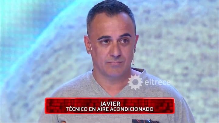 Fue a los 8 escalones, compartió su dura historia de vida y recibió un consejo de Carmen Barbieri