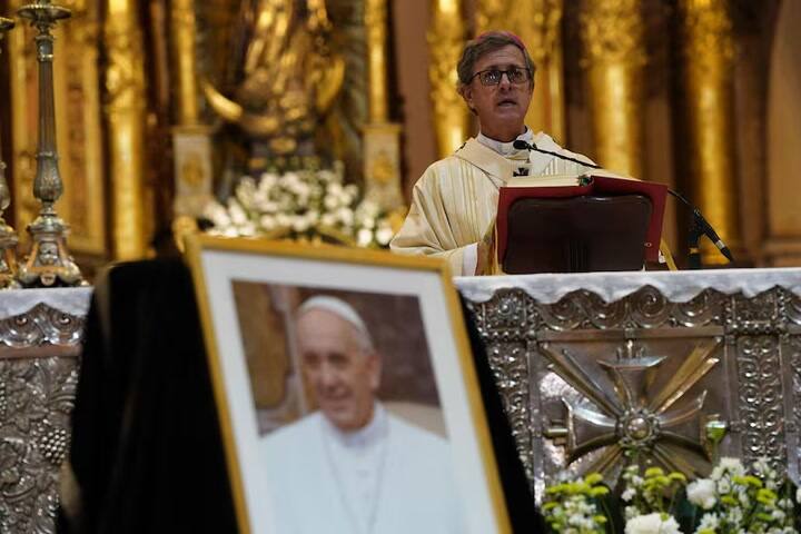 Jorge García Cuerva, arzobispo de Buenos Aires: “Se nos murió el padre de todos, el Papa de los pobres, de los marginados, de los que nadie quiere”