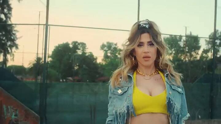 Jimena Baron lanzó 'Puta'