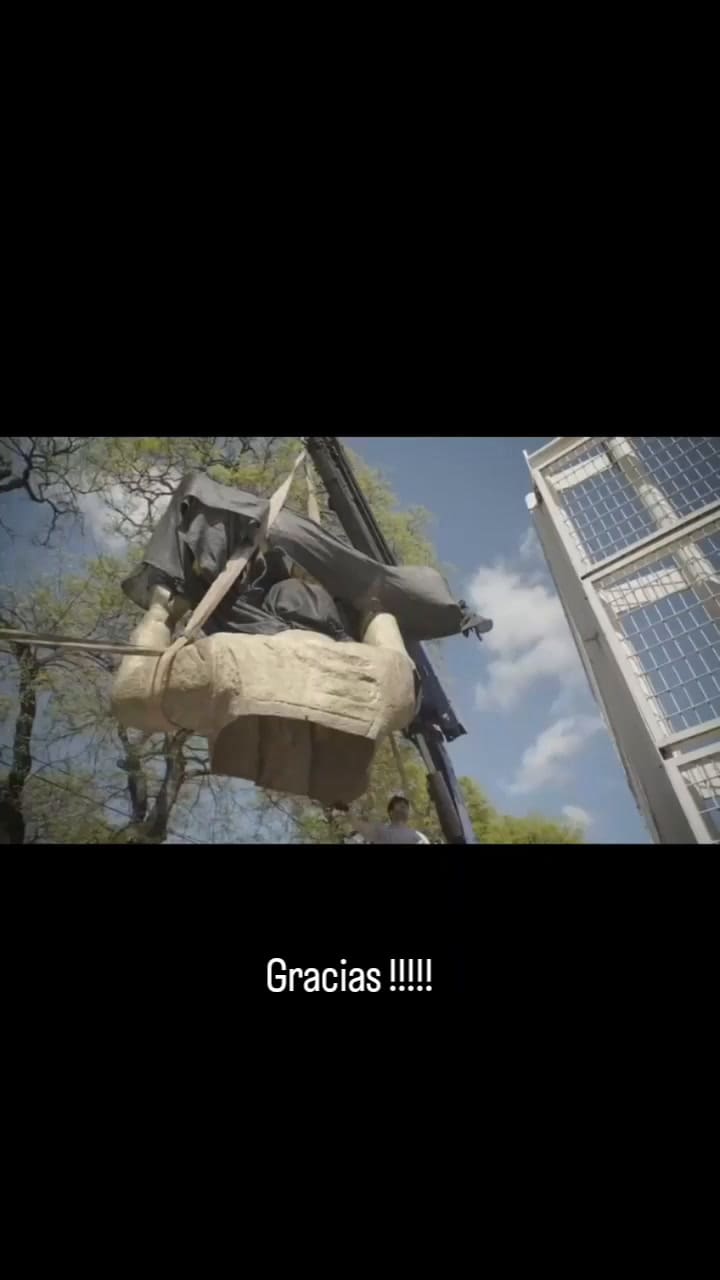 El detrás de escena de la estatua de Marcelo Gallardo