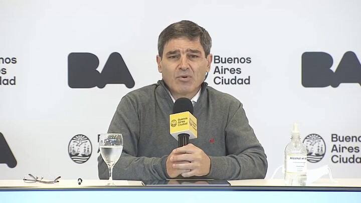 Fernán Quirós habló sobre las nuevas aperturas y cómo cuidarse de los 'supercontagiadores'