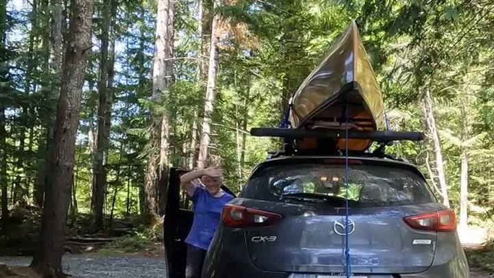 La abuela de 76 años evidenció sus ganas de explorar y sin importar su edad