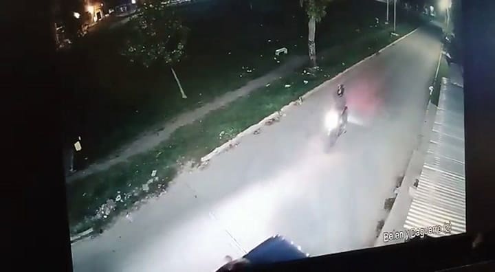 Lo baleó de 11 tiros porque le dio 'like' a la foto de su novia en Facebook