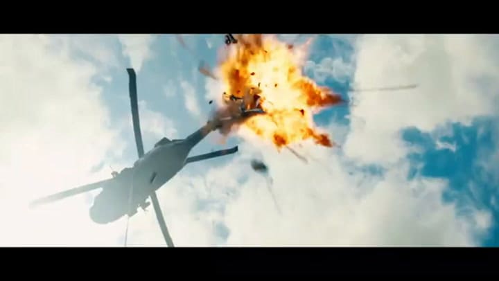 Héroe por encargo, tráiler oficial