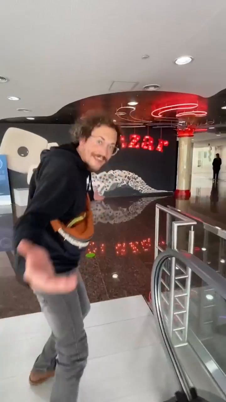 Leandro Igounet y su reciente recorrida por el Centro Cultural de la Ciencia