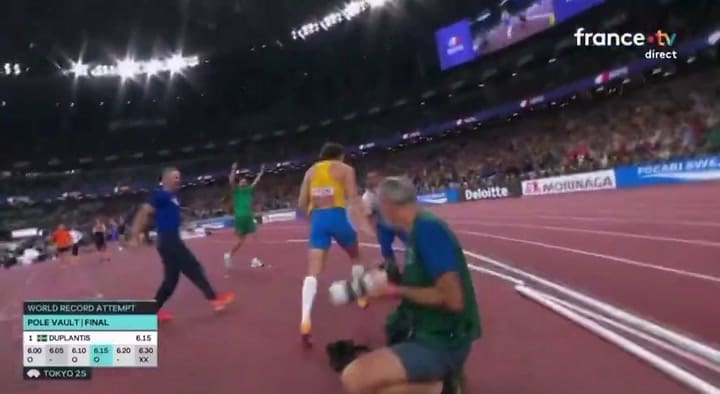 El nuevo record de Armand Duplantis en salto con garrocha: 6,30