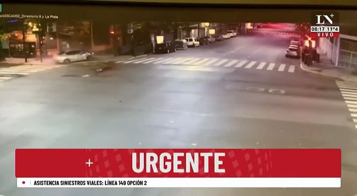 Chocó y se incrustó en una rotiseria. Nueve heridos.