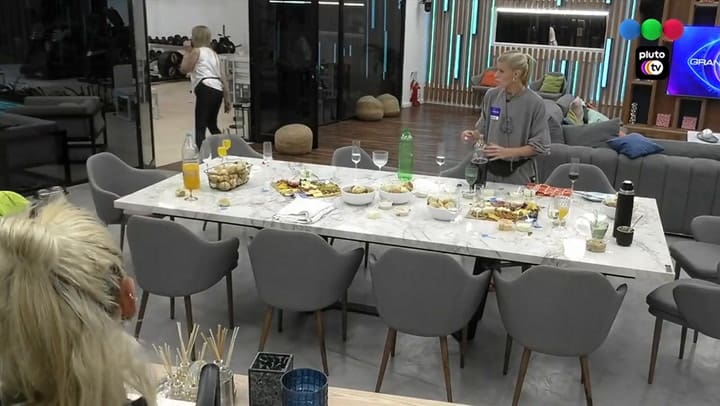 Caramelo, el perrito de Gran Hermano, tuvo un preocupante accidente en la pileta