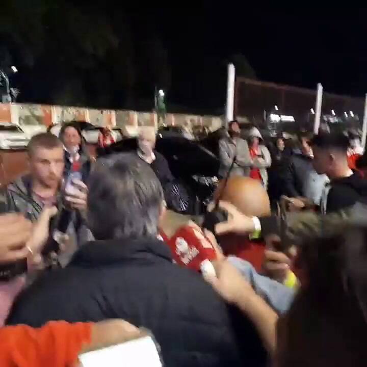 Clima caliente en Avellaneda contra la dirigencia