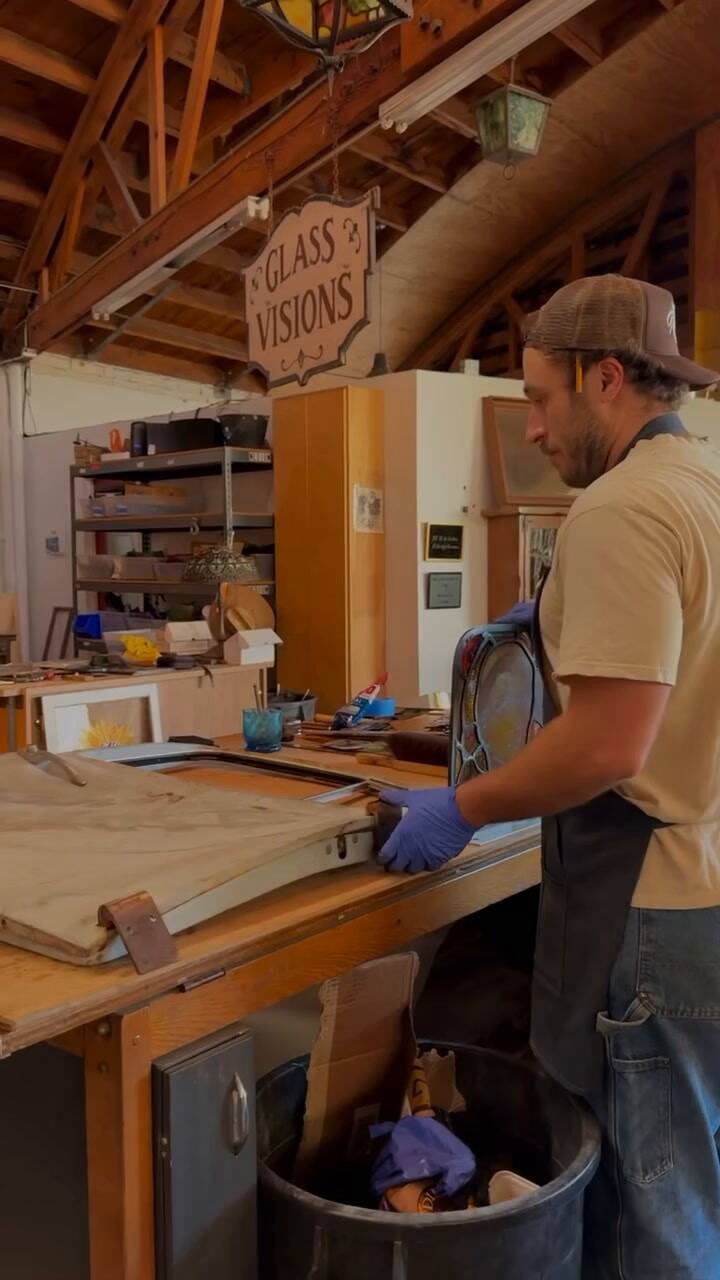 El trabajo llevó varios meses en su taller del este de Los Ángeles